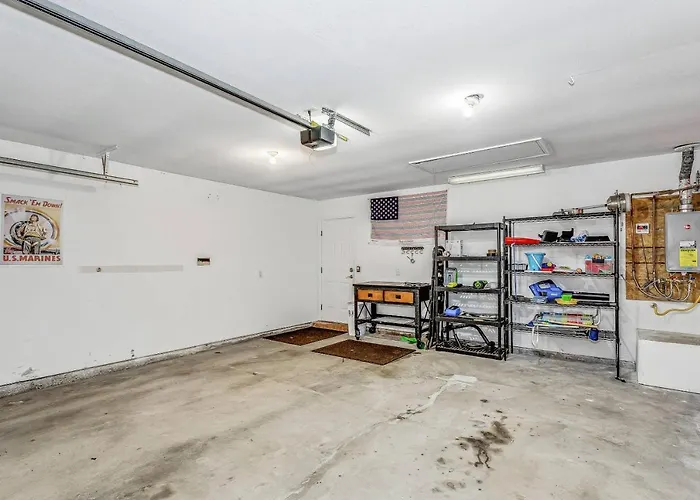 1941 Coral Island Rd Holiday home *